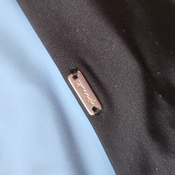 Nwot. Victoria secret PINK bikini size xlarge - Picture 7 of 9